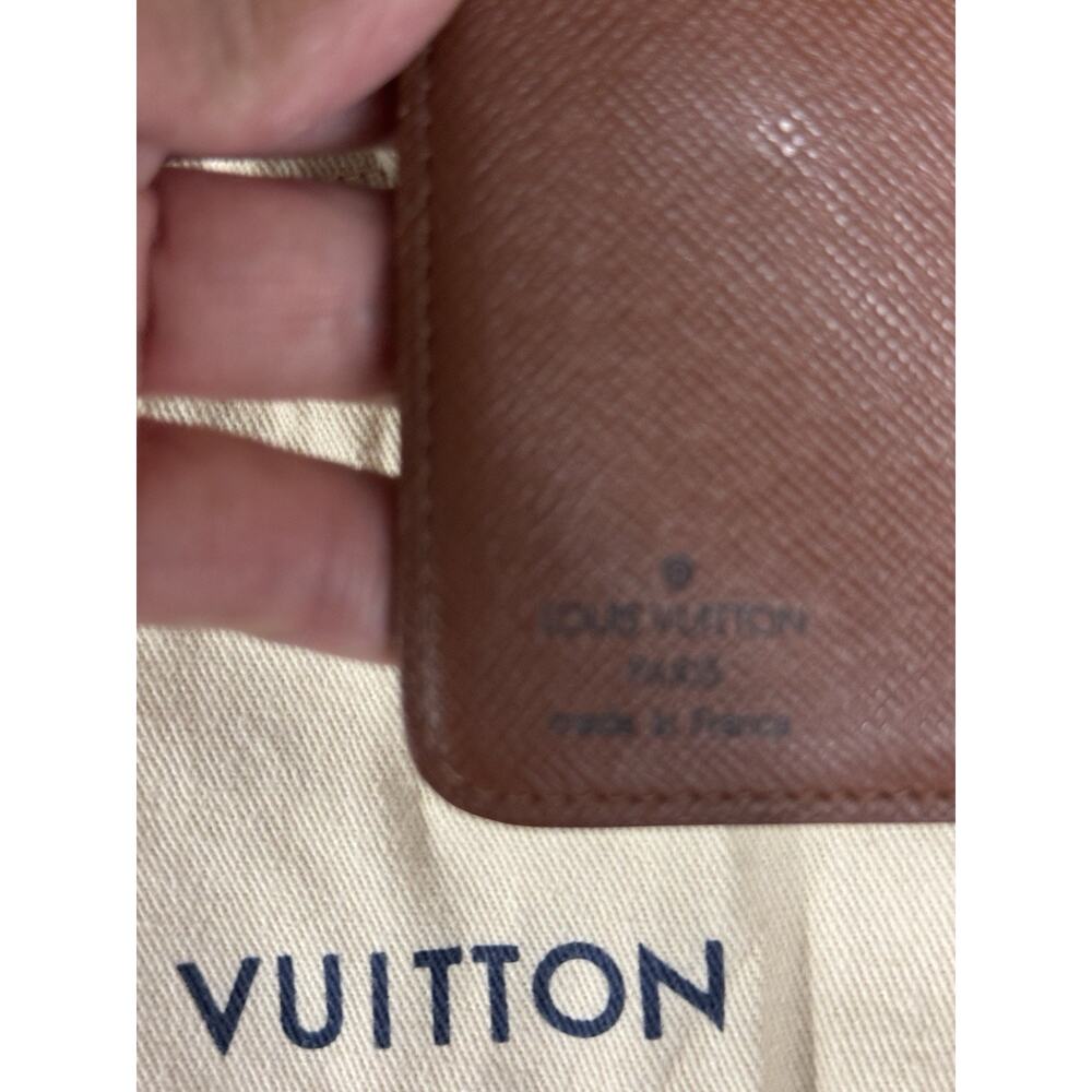 Louis Vuitton Monogram Compact Zip Bifold Wallet w/ Dustbag Giftable - Picture 3 of 8